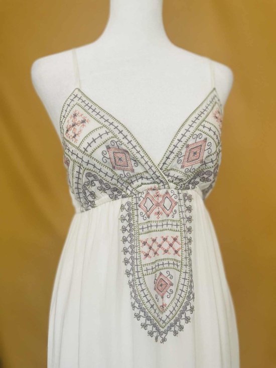 Lovposh Dresses & Skirts - Lovposh Bohemian BOHO chic wedding bridal embroidered Maxi Dress fit M & L